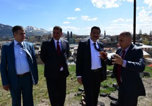 AK Parti Başkan Ak'ı ağırladı